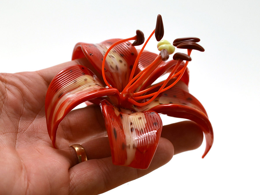 Oriental Lily, glass flower by Wesley Fleming