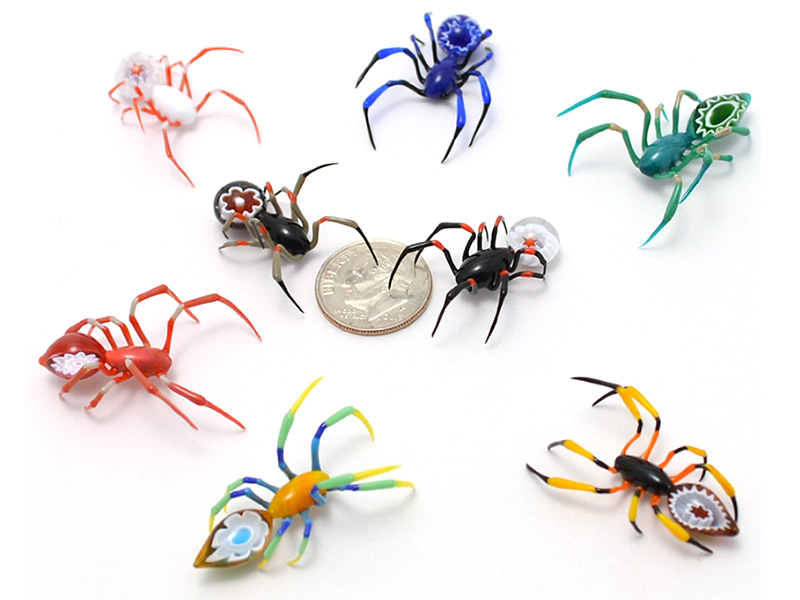 Murrini Thumbprint Spiders, glass spider by Wesley Fleming